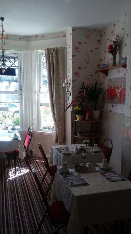 Amber Lodge Guest House Great Yarmouth Extérieur photo