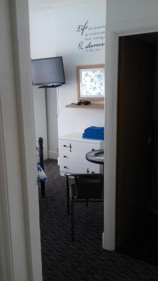 Amber Lodge Guest House Great Yarmouth Extérieur photo