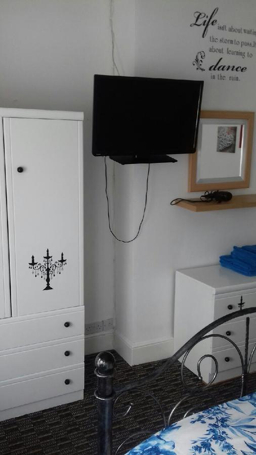 Amber Lodge Guest House Great Yarmouth Extérieur photo