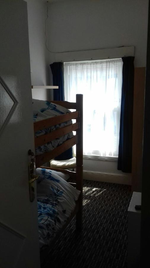 Amber Lodge Guest House Great Yarmouth Extérieur photo